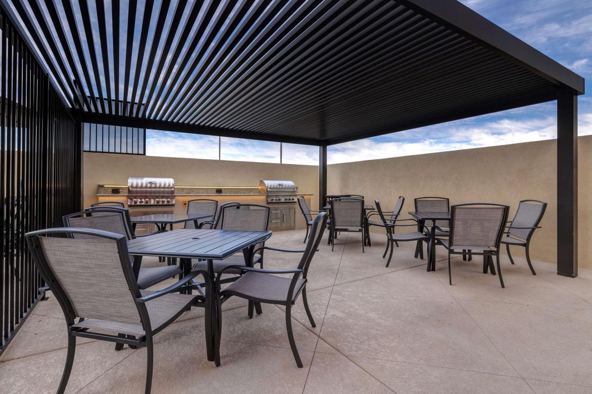 Home2 Suites By Hilton Las Vegas Southwest I-215 Curve Eksteriør bilde