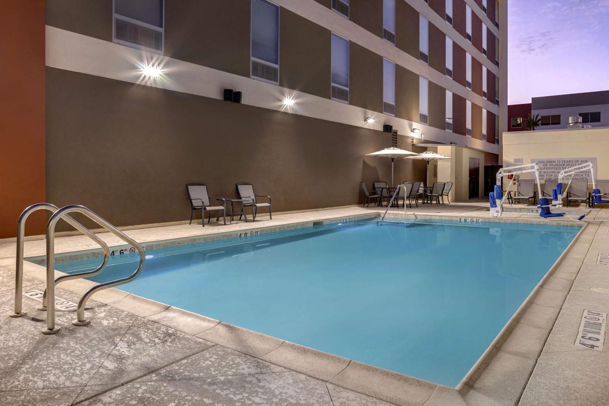 Home2 Suites By Hilton Las Vegas Southwest I-215 Curve Eksteriør bilde